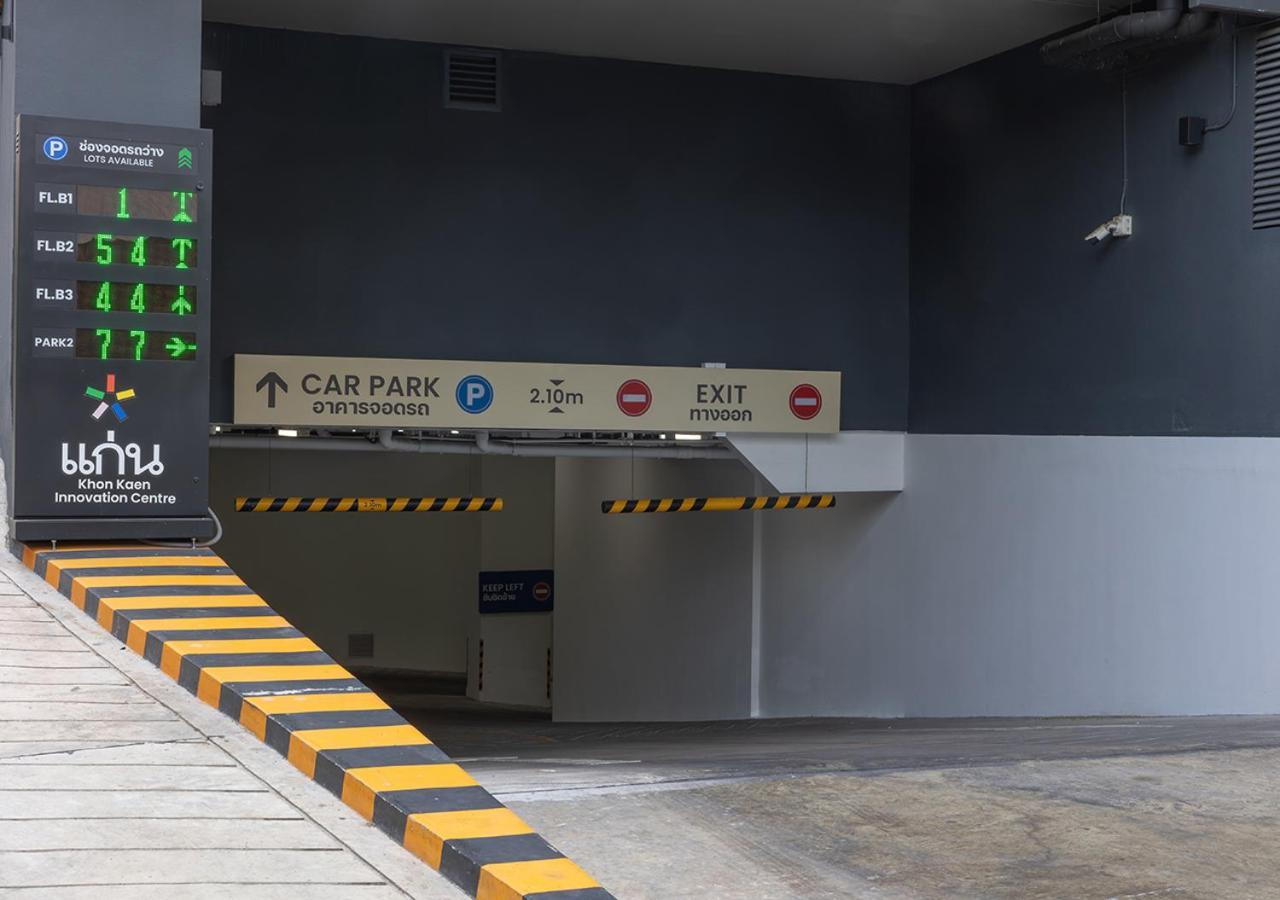 Ad Lib Hotel Khon Kaen Exterior foto
